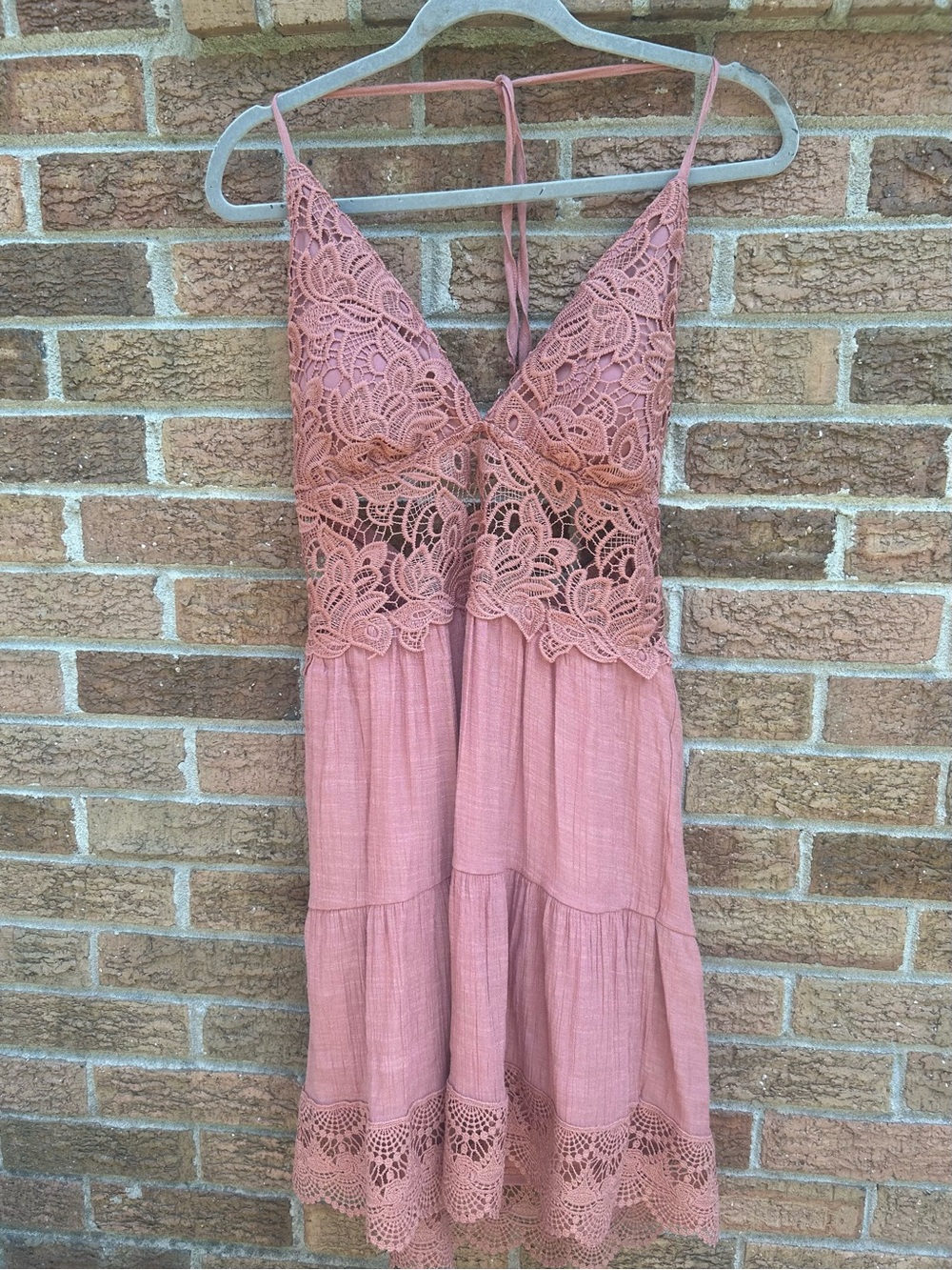 Rebellion Dusty Rose Lace-Trim Backless Sundress size large - Picture 2 of 11